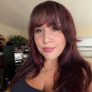 Meet your Posher, Brittni
